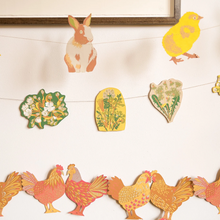 Chickens Concertina Garland