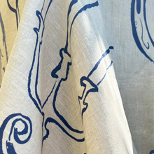 Ciao Bella Linen Tablecloth