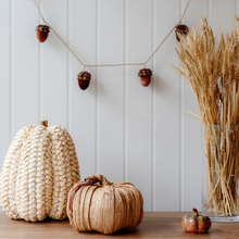 Natural Straw Pumpkin