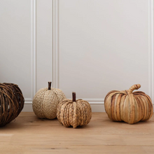 Natural Straw Pumpkin