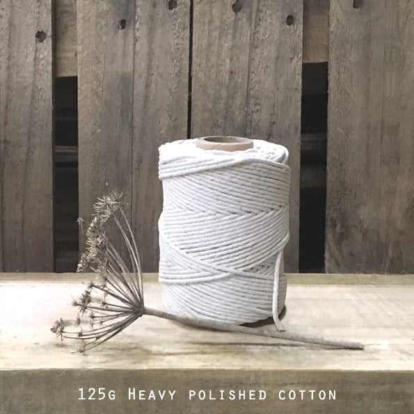 String-Heavy polished cotton spool