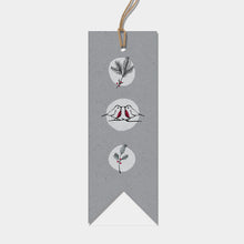 Grey Robin Labels