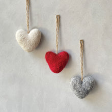 Small felt heart-White