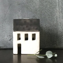 Small Tea light house