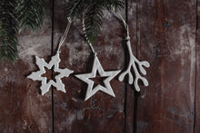 Porcelain Hanger-Outline Star