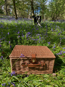 2 Person Green Tweed Hamper